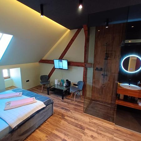 Apartament Eminescu 1 Medgyes Kültér fotó