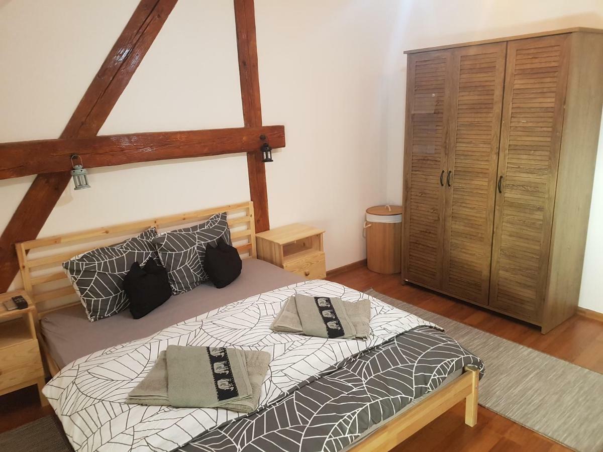 Apartament Eminescu 1 Medgyes Kültér fotó